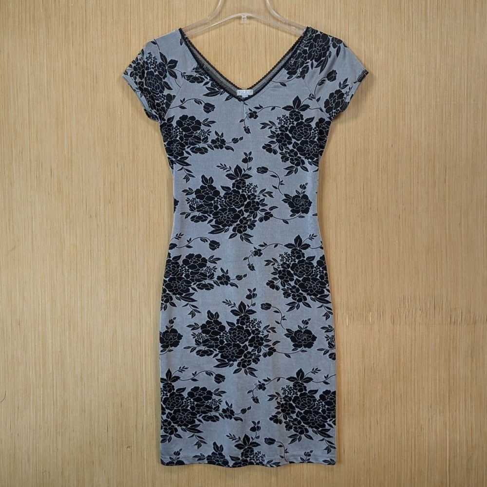 XOXO Dress Womens Small Y2K Gray Dark Floral Whimsygoth Feminine Romantic Sheath